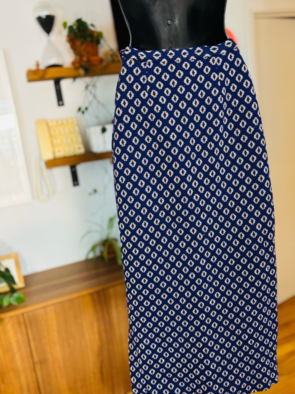 VTG 100% pure wool Tricosa Purple & Gold Wool Pencil Skirt , 100% Pure Wool - Picture 6 of 8